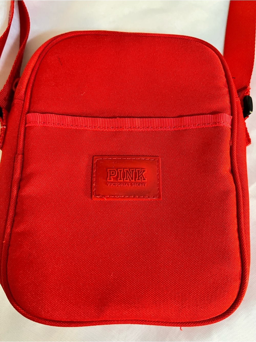 PINK Victoria's Secret Athleisure red crossbody purse - Picture 2 of 8